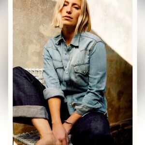 Imogene + Willie Shirt - Leah Denim Western Snap Blouse - XS